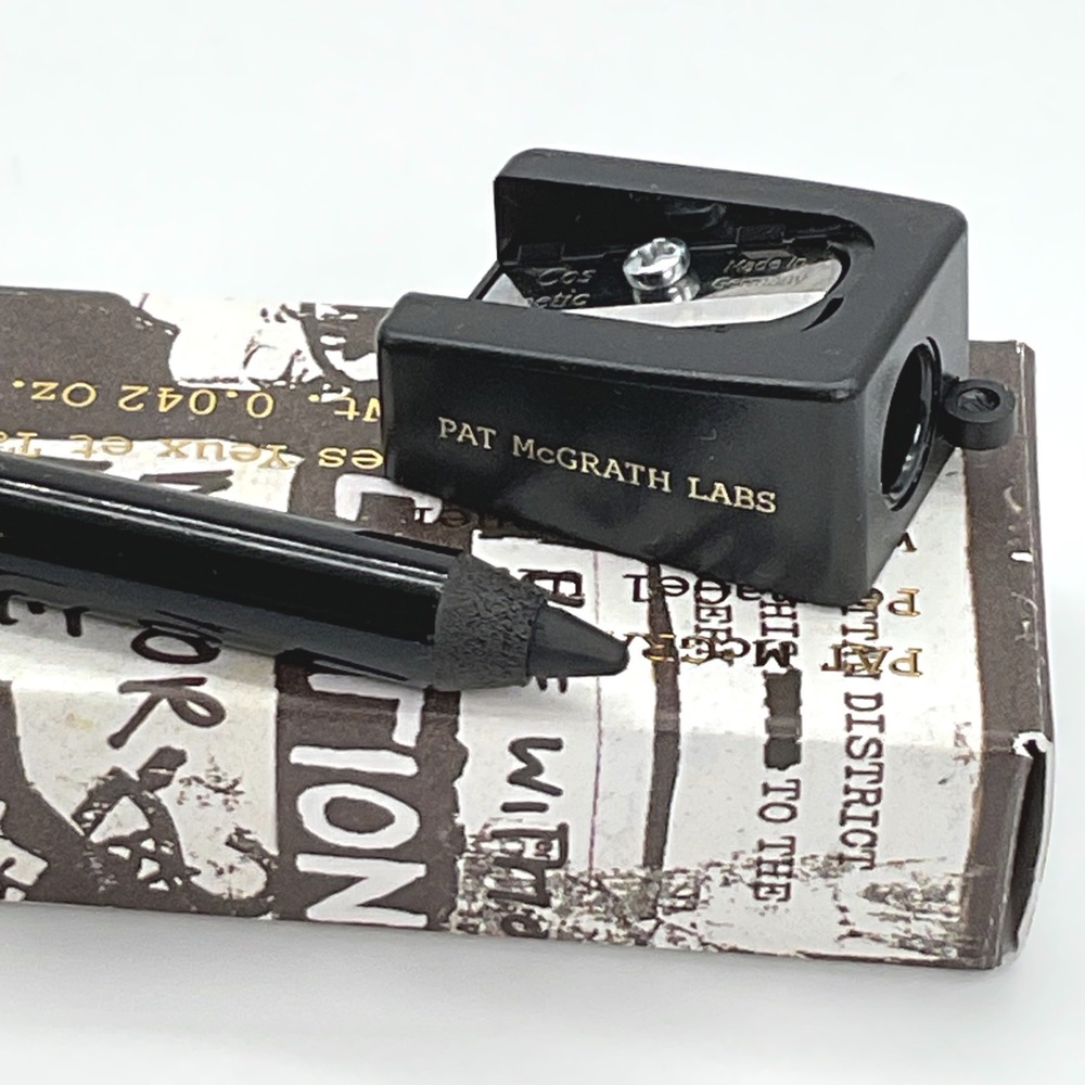 Pat McGrath Labs PermaGel Ultra Glide Eye Pencil Xtreme Black 202 with Sharpener